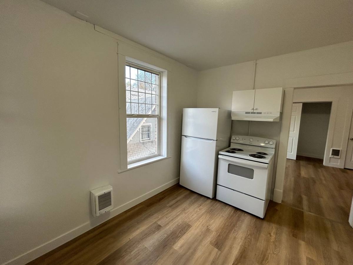 1428 W 10th Ave, Spokane, WA 99204 - Apartment for Rent - Image 7