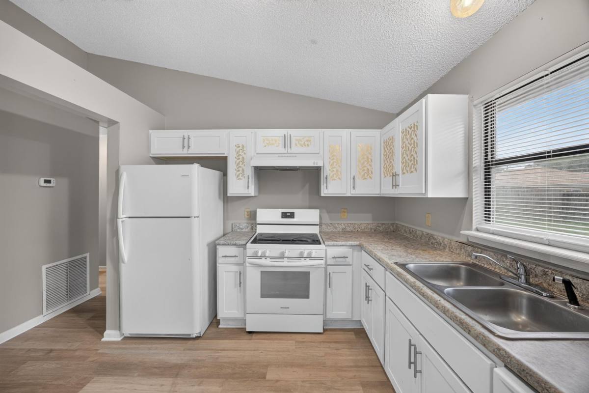 6539 Diamond Leaf Court S, Jacksonville, FL 32244 - House for Rent - Image 9