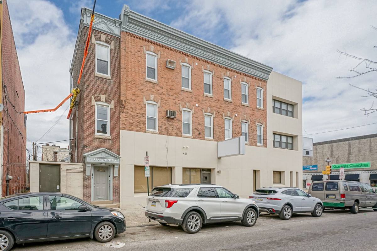2444 S Broad St #1-5, Philadelphia, PA 19145 - Apartment for Rent - Image 5