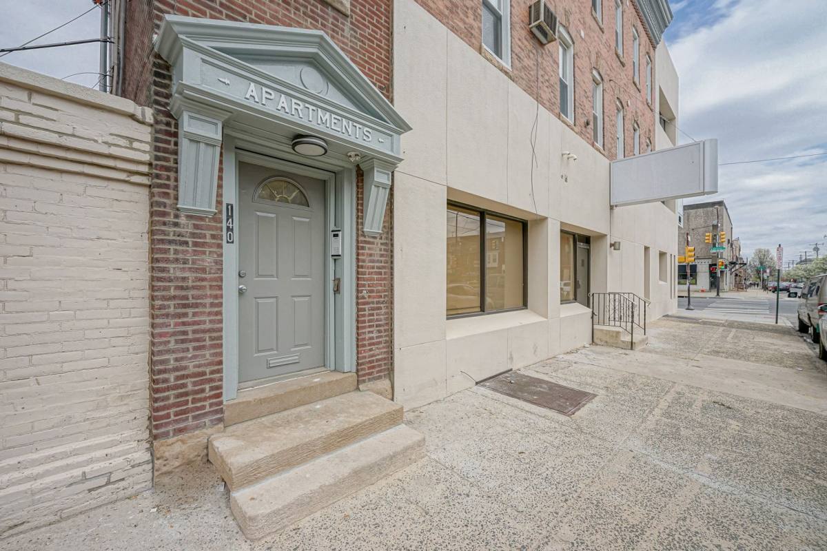 2444 S Broad St #1-5, Philadelphia, PA 19145 - Apartment for Rent - Image 6