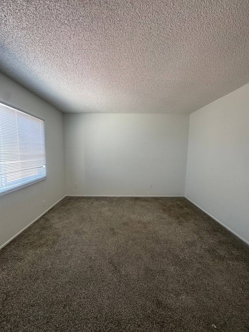 3526 W Dunlap #157, Phoenix, AZ 85051 - Condo for Rent - Image 2
