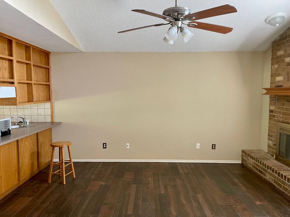 9212 Buttonfield Ave, Moore, OK 73160 - House for Rent - Image 4