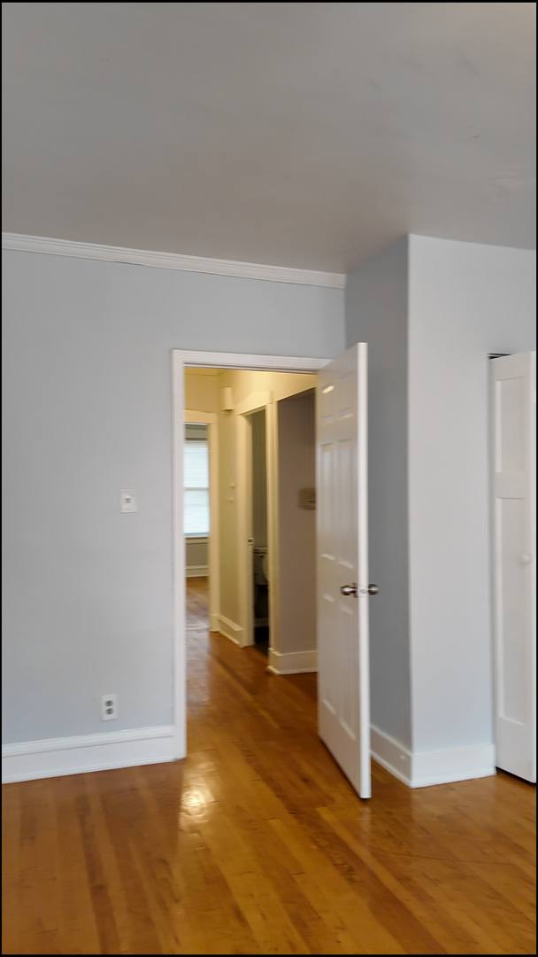 Apartment for rent at 6619 S Greenwood Ave, Chicago, IL 60637