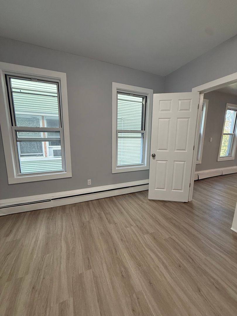 103-109 Caroline St, Bridgeport, CT 06608 - Apartment for Rent - Image 9