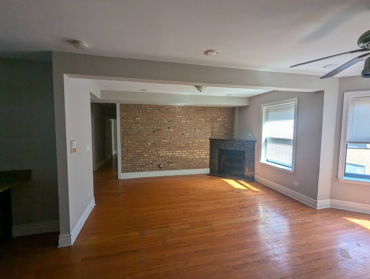 Apartment for rent at 6610 S Kenwood Ave, Chicago, IL 60637