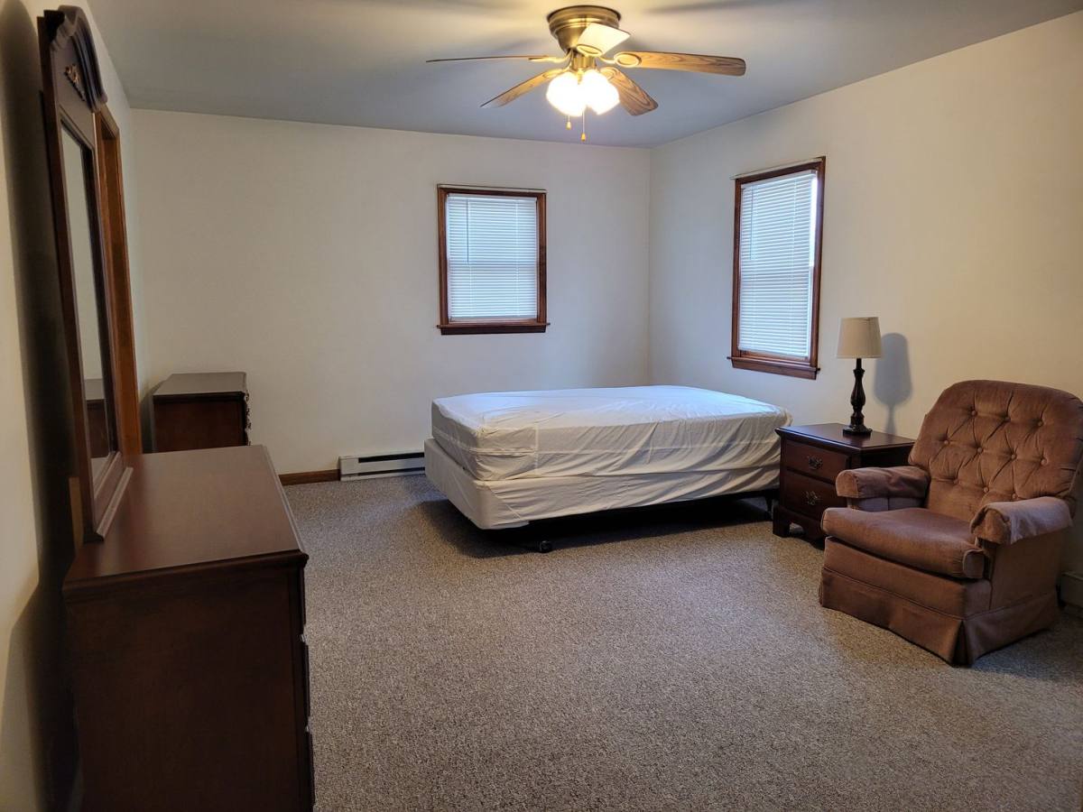 112 N Penn St, Shippensburg, PA 17257 - House for Rent - Image 5