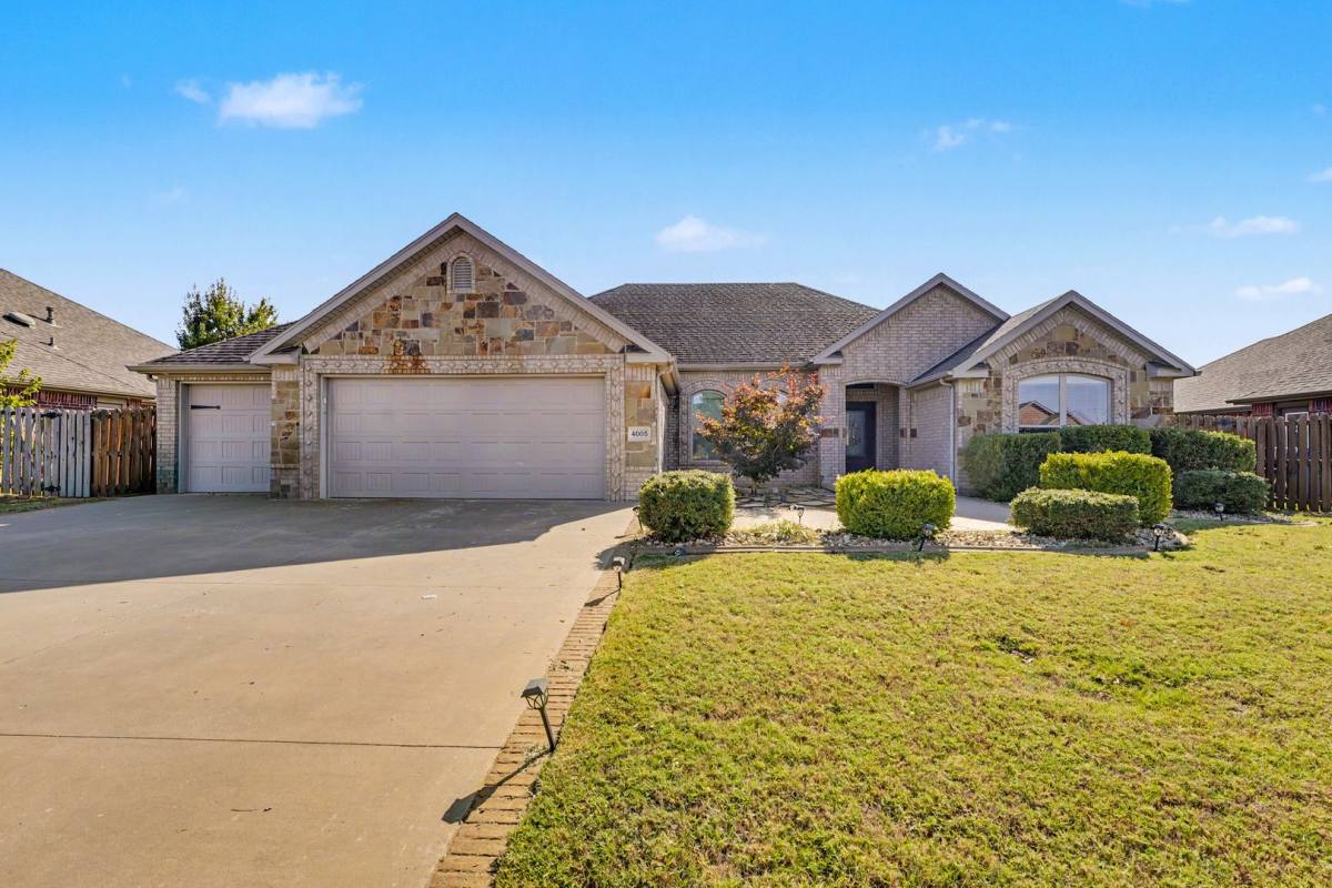 4005 SW Grace Farms Rd, Bentonville, AR 72712 - House for Rent - Image 1