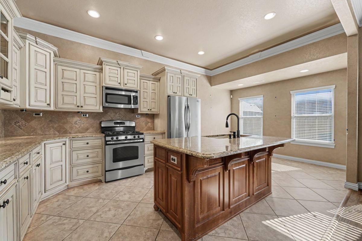 4005 SW Grace Farms Rd, Bentonville, AR 72712 - House for Rent - Image 9
