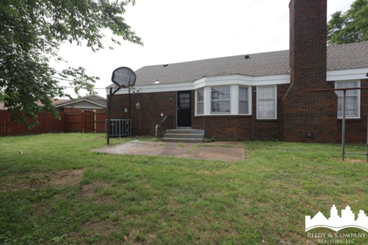 1812 Whitman Rd, Memphis, TN 38116 - House for Rent - Image 5