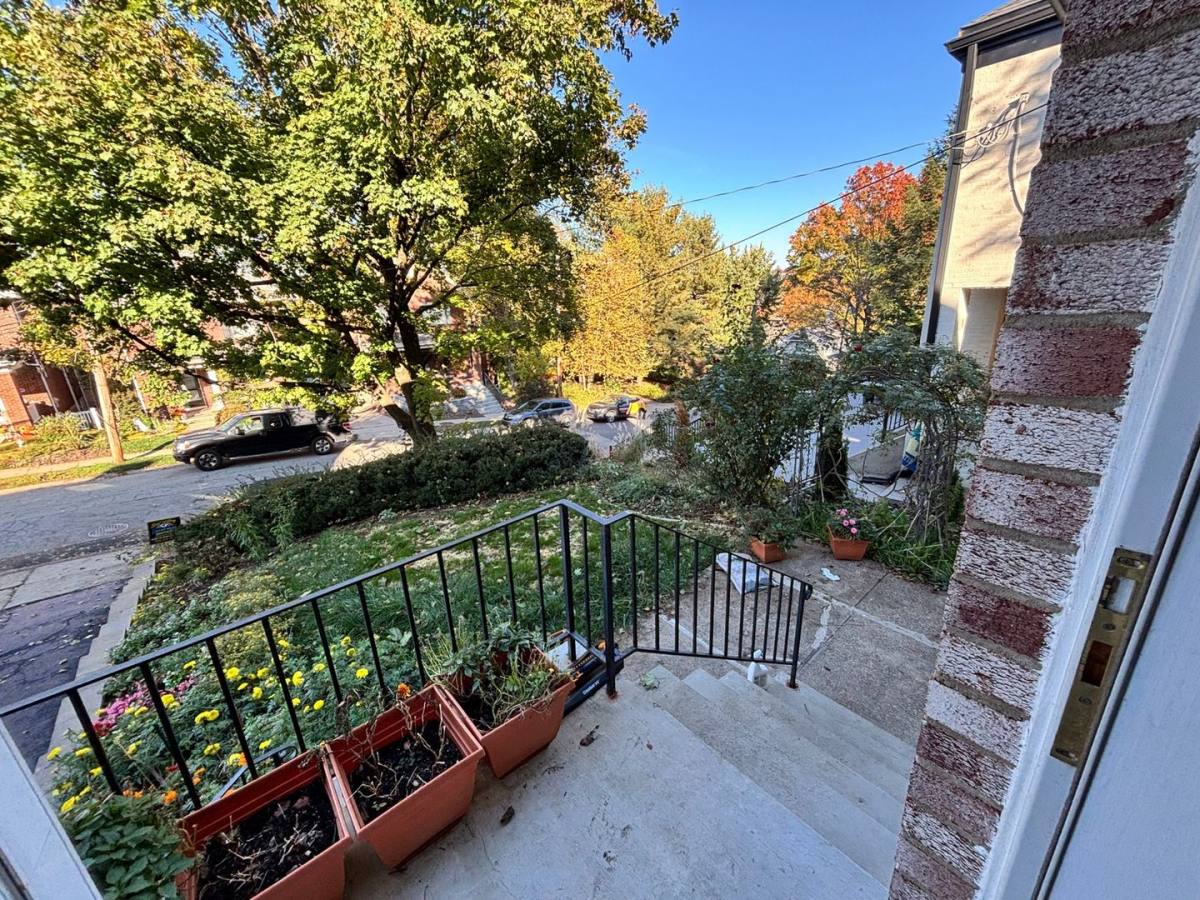 36 Lemoyne Ave, Pittsburgh, PA 15228 - House for Rent - Image 2
