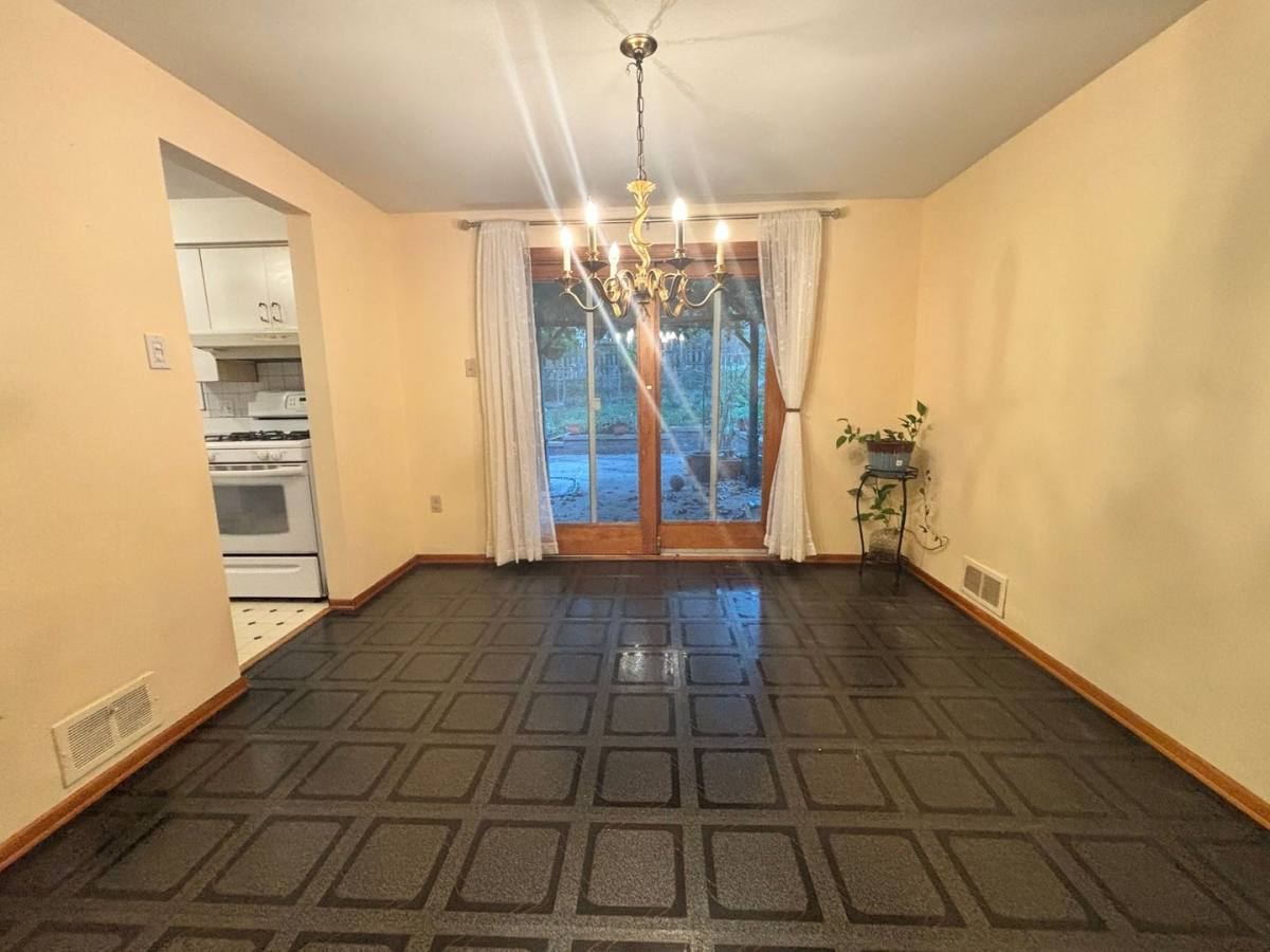 36 Lemoyne Ave, Pittsburgh, PA 15228 - House for Rent - Image 10