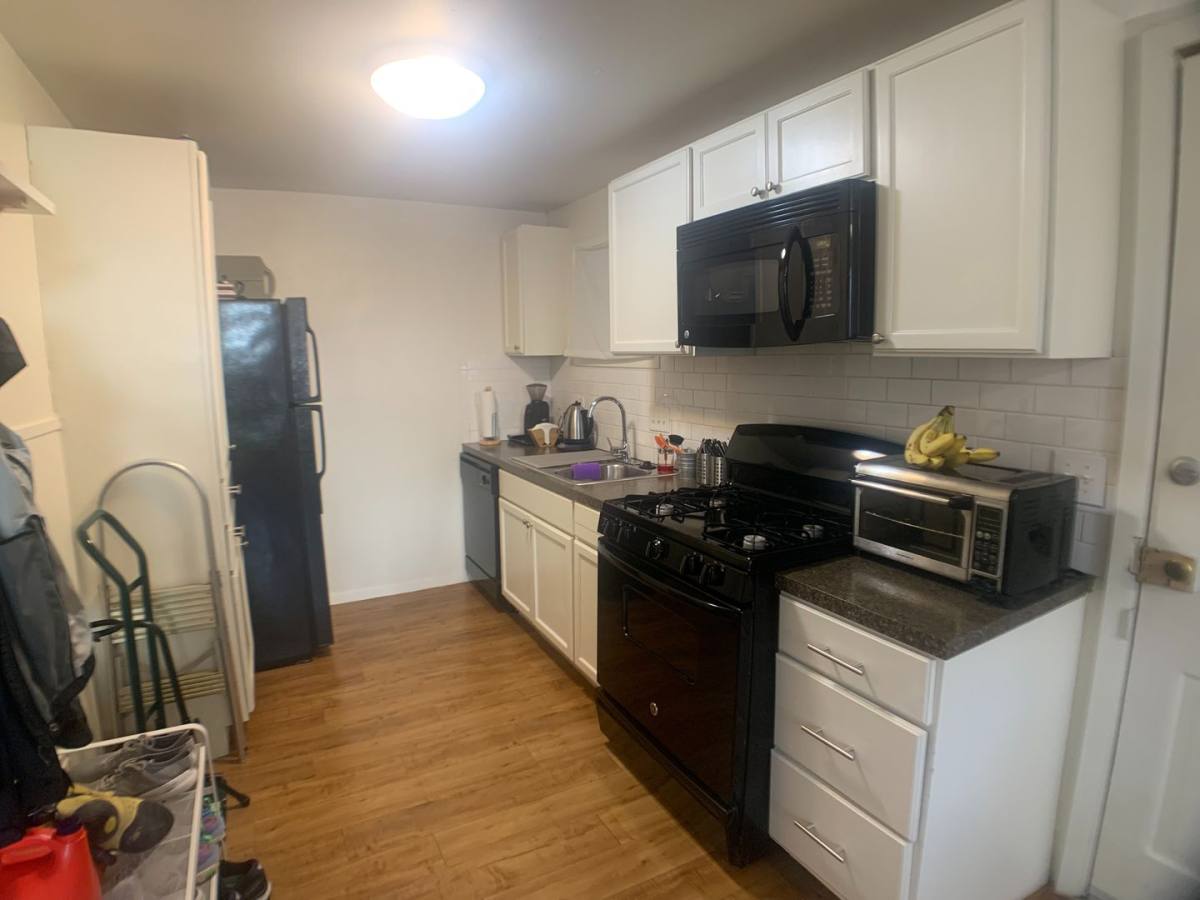 302 E 30th, Austin, TX 78705 - Apartment for Rent - Image 3
