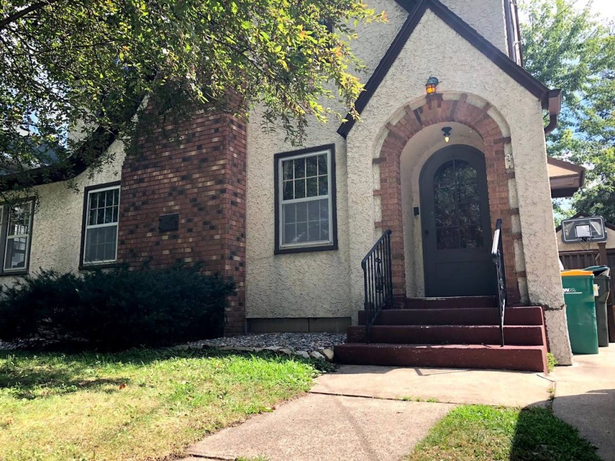 House for rent at 834 1st St NW, Rochester, MN 55901