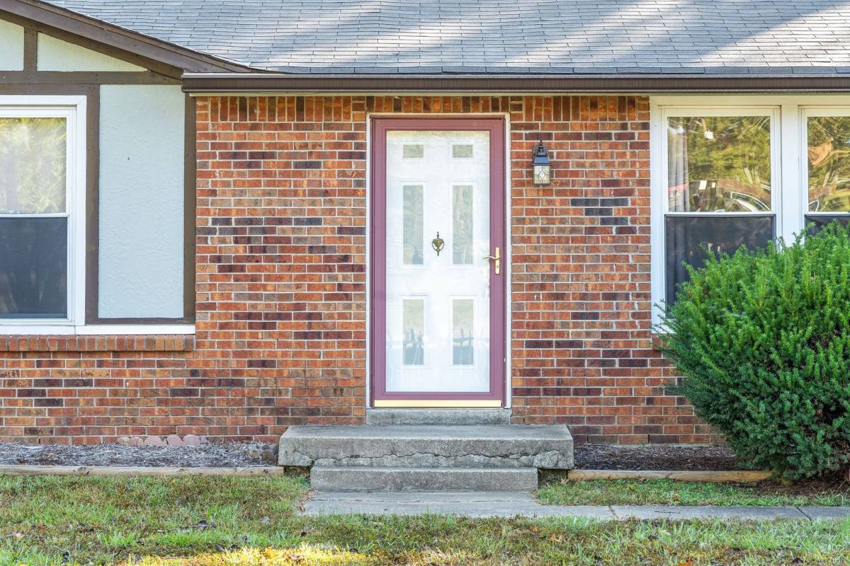417 Lillie Belle Lane, Clarksville, TN 37042 - House for Rent - Image 3