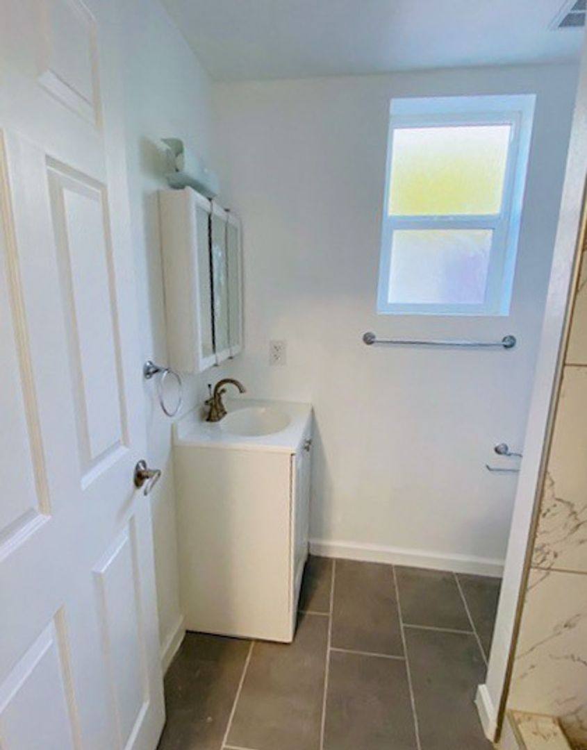 7936 Painter Ave, Whittier, CA 90602 - Apartment for Rent - Image 9