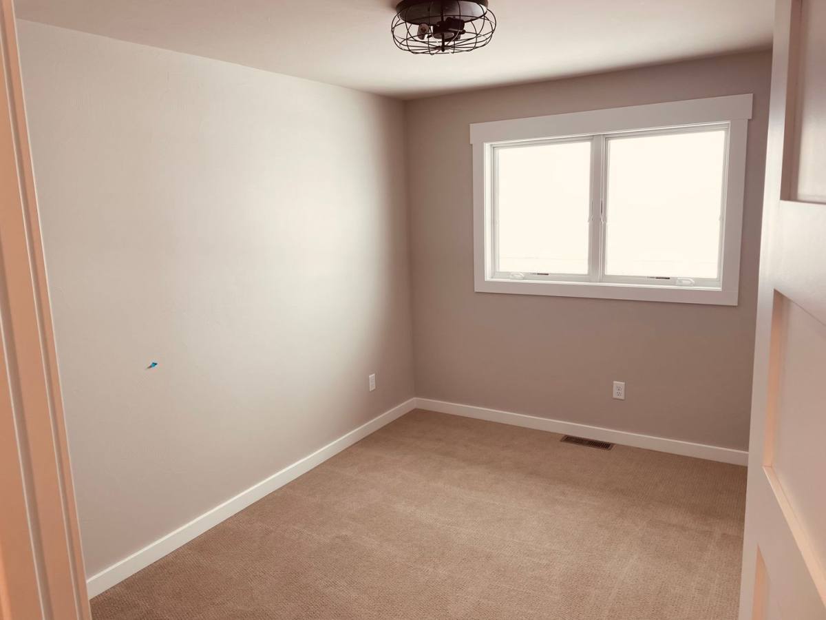 4392 Brookside Lane, Bozeman, MT 59718 - House for Rent - Image 9