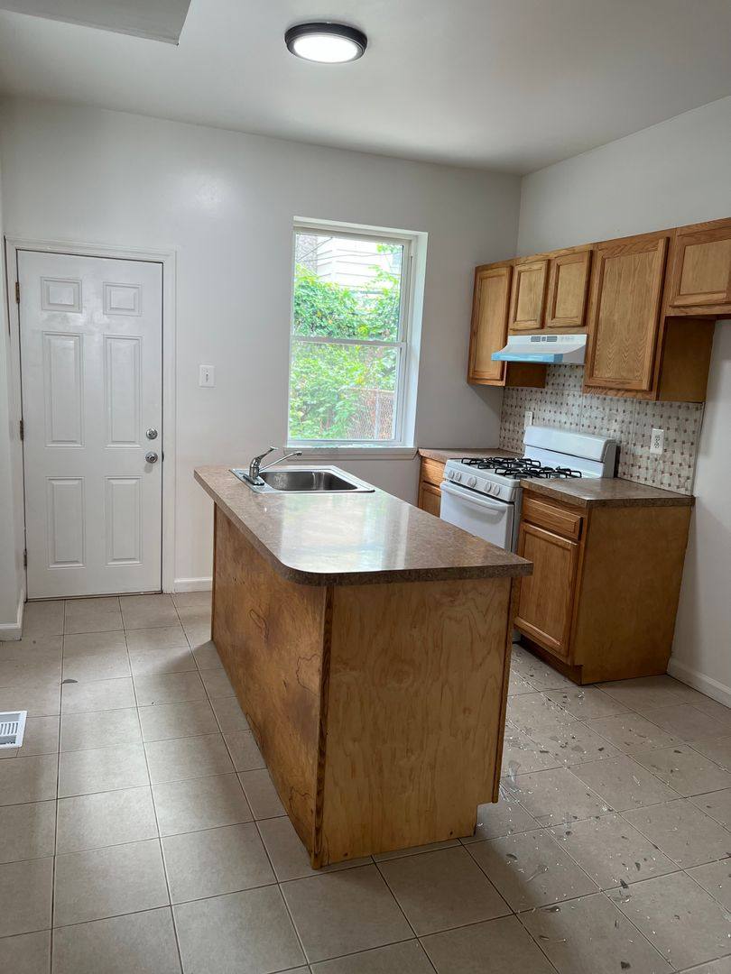 5622 Walton Ave, Philadelphia, PA 19143 - House for Rent - Image 6