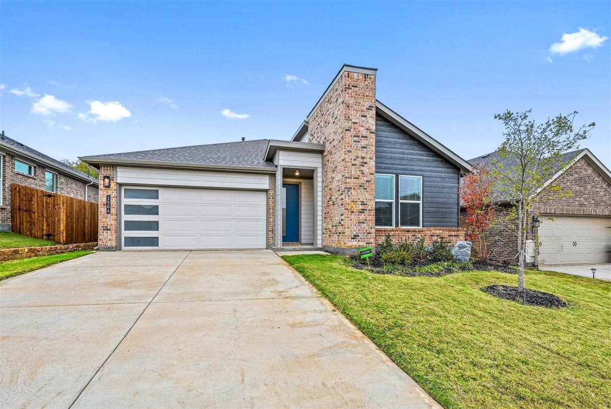 House for rent at 1504 Razorbill Dr, Denton, TX 76205