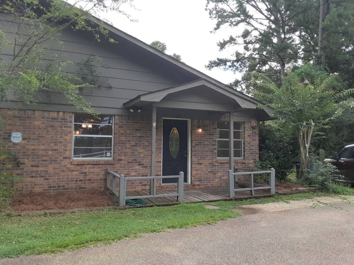 102 Countryview Lane, Oxford, MS 38655 - House for Rent - Image 1