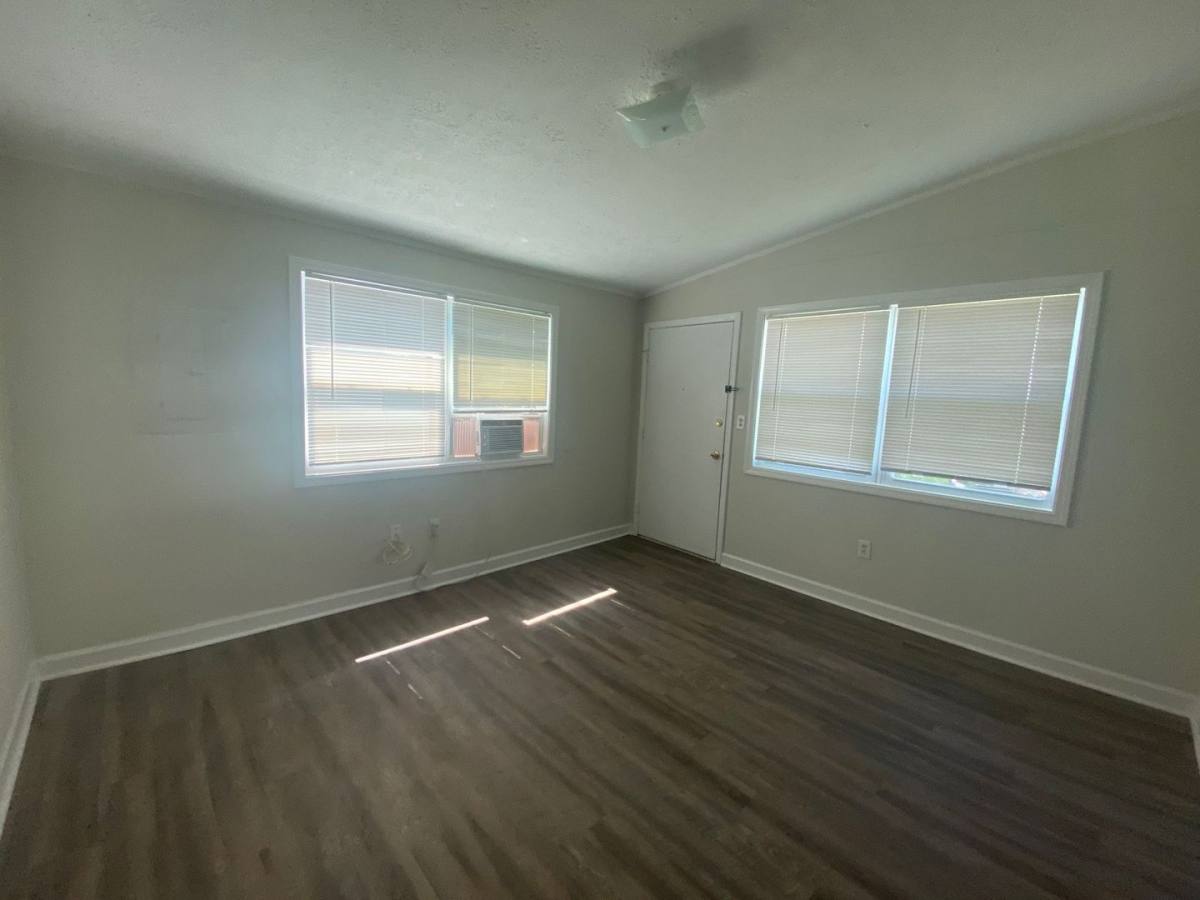 119 College Ave, Panama City, FL 32401 - Apartment for Rent - Image 9