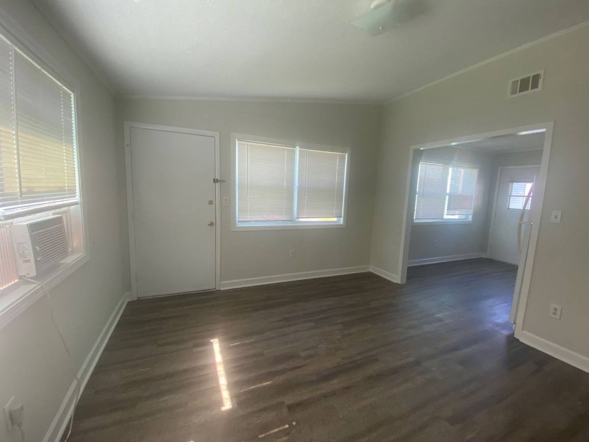 119 College Ave, Panama City, FL 32401 - Apartment for Rent - Image 4