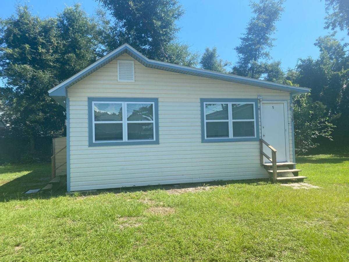119 College Ave, Panama City, FL 32401 - Apartment for Rent