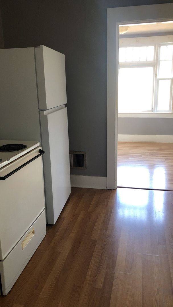 609 W 2nd St, Medford, OR 97501 - House for Rent - Image 5