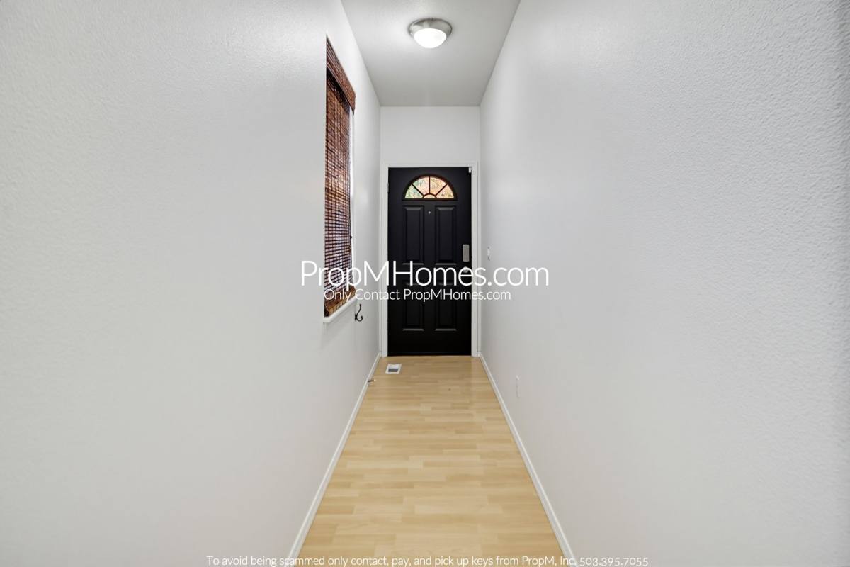7333 SE 46th Ave, Portland, OR 97206 - House for Rent - Image 3
