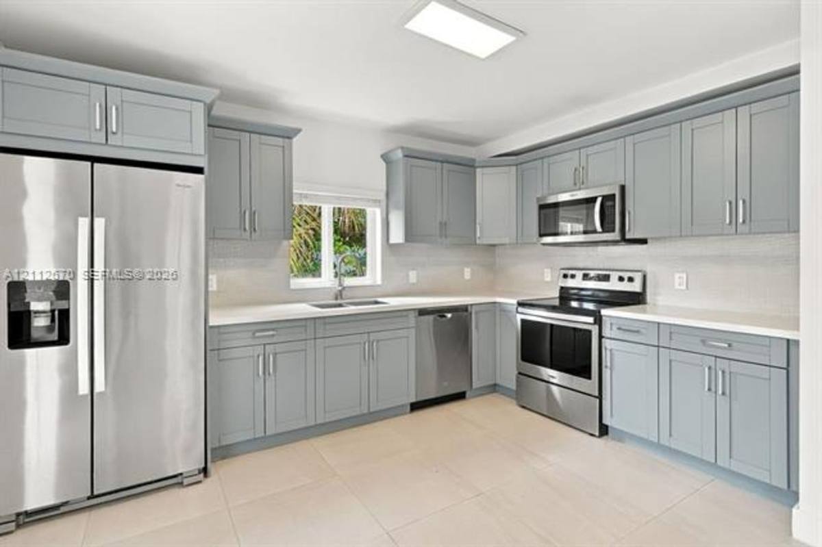 5911 SW 62nd Terrace, Miami, FL 33143 - House for Rent - Image 6