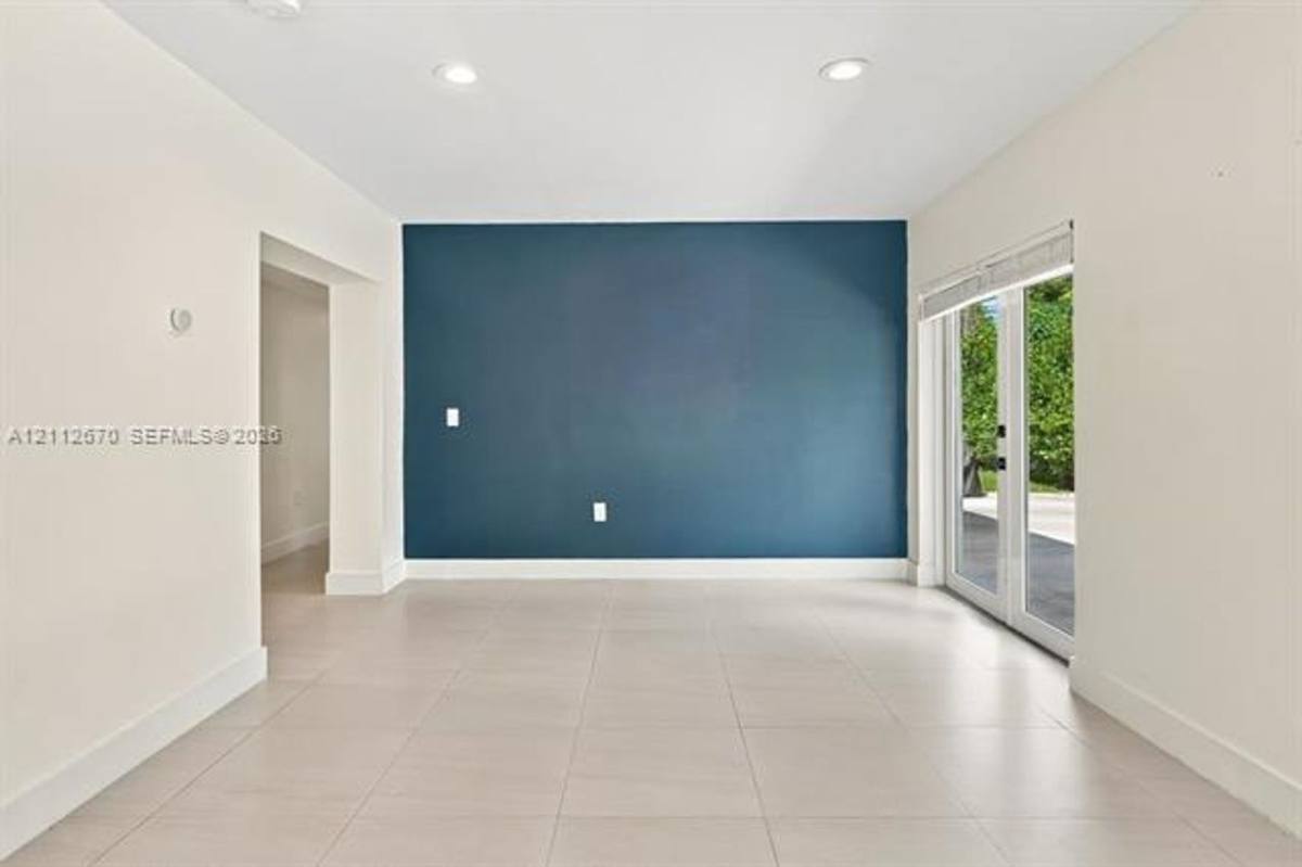 5911 SW 62nd Terrace, Miami, FL 33143 - House for Rent - Image 9