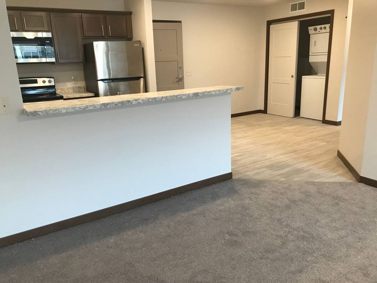 The Pines on 33rd 1, 3275 40th Ave S, St. Cloud, MN 56301 - Apartment for Rent - Image 8
