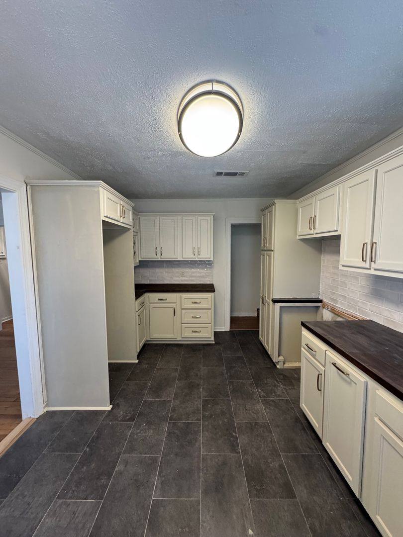 4536 Normandy Dr, Jackson, MS 39206 - House for Rent - Image 6