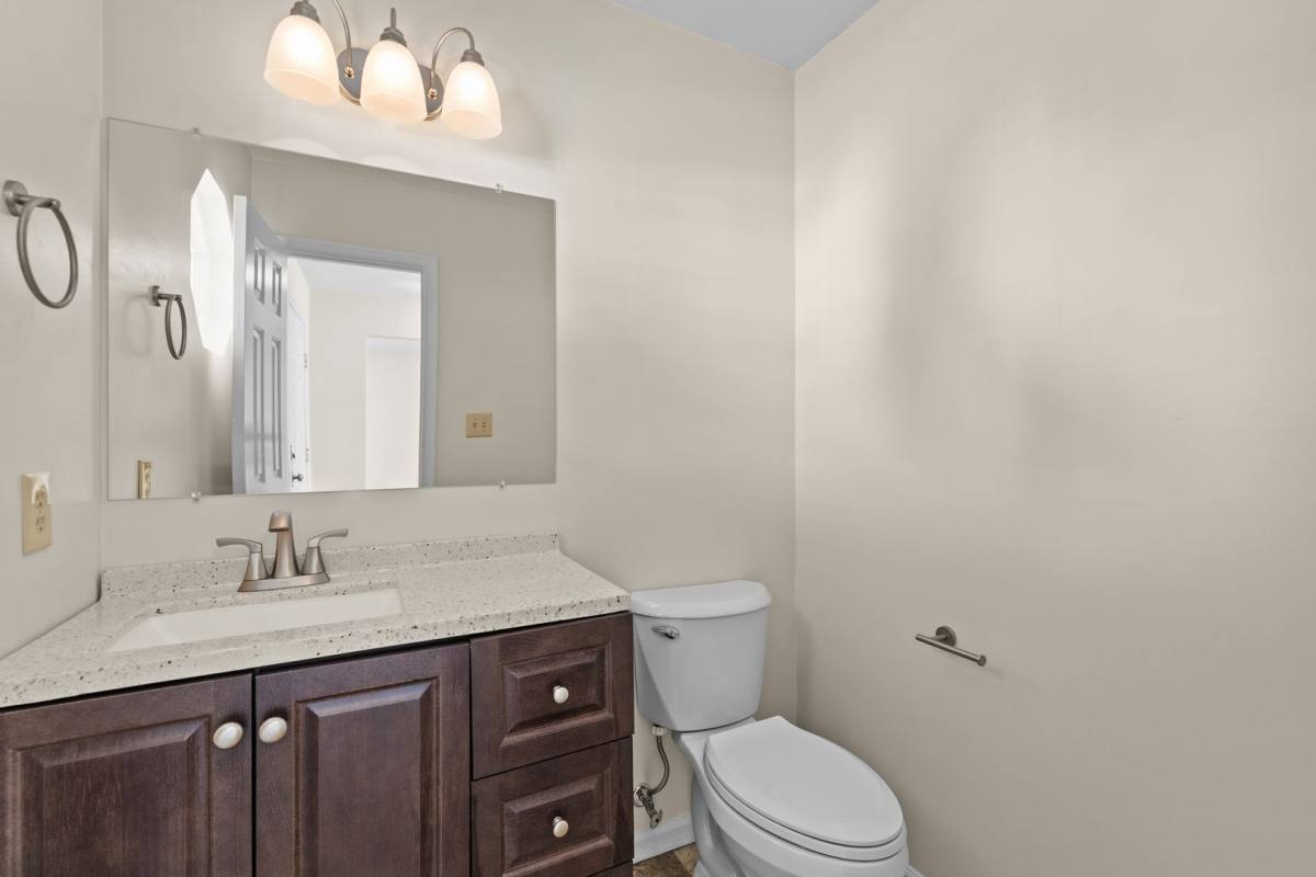 105 Crocker St, Suffolk, VA 23434 - House for Rent - Image 3