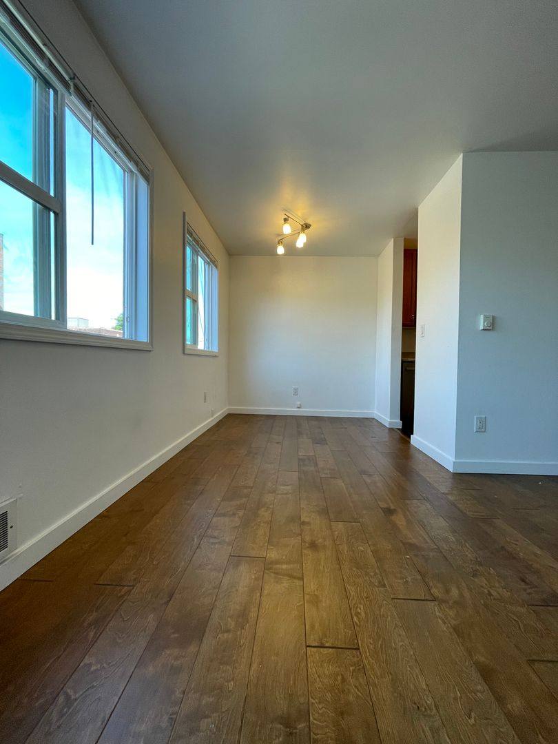 Bellevue Manor Apartements, 412 Bellevue Ave E, Seattle, WA 98102 - Apartment for Rent - Image 7