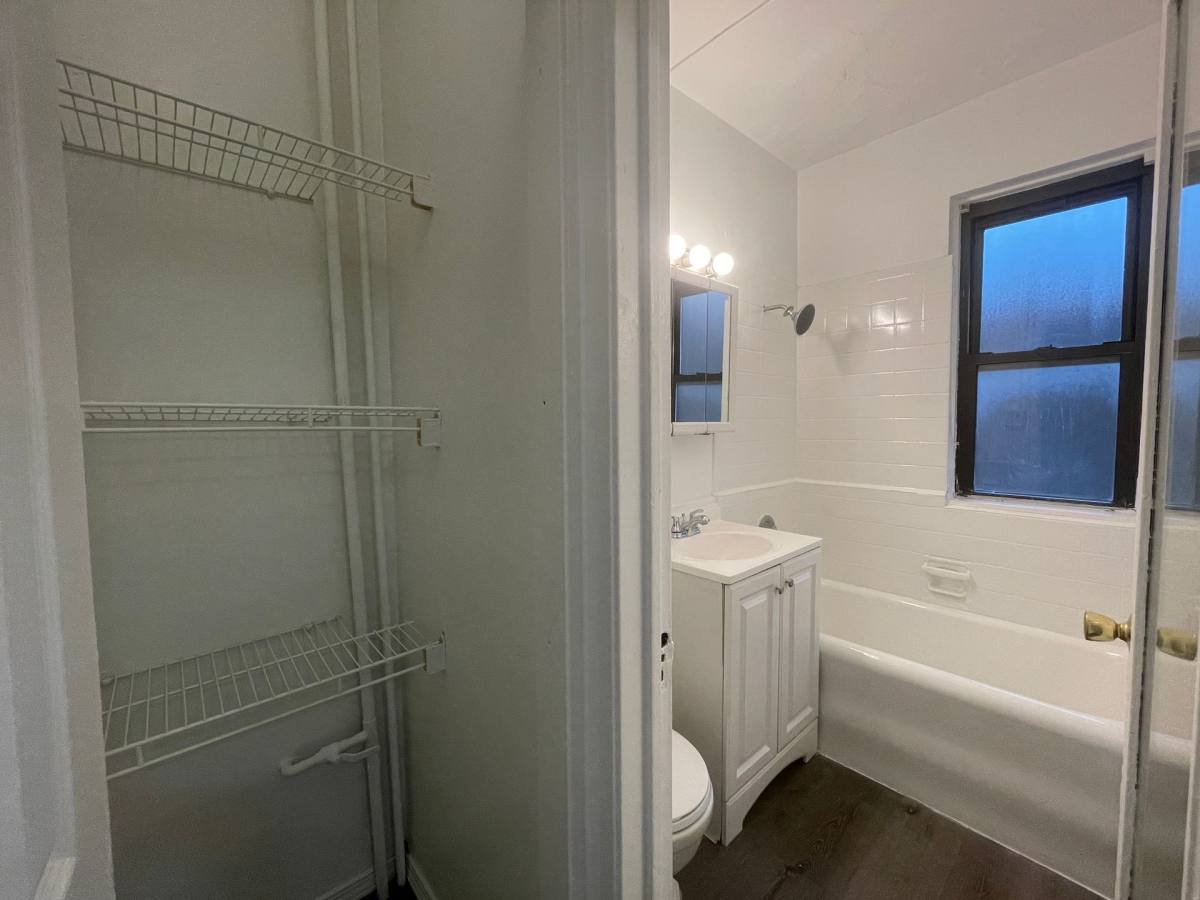 434 W Wellington Ave, Chicago, IL 60657 - Apartment for Rent - Image 4
