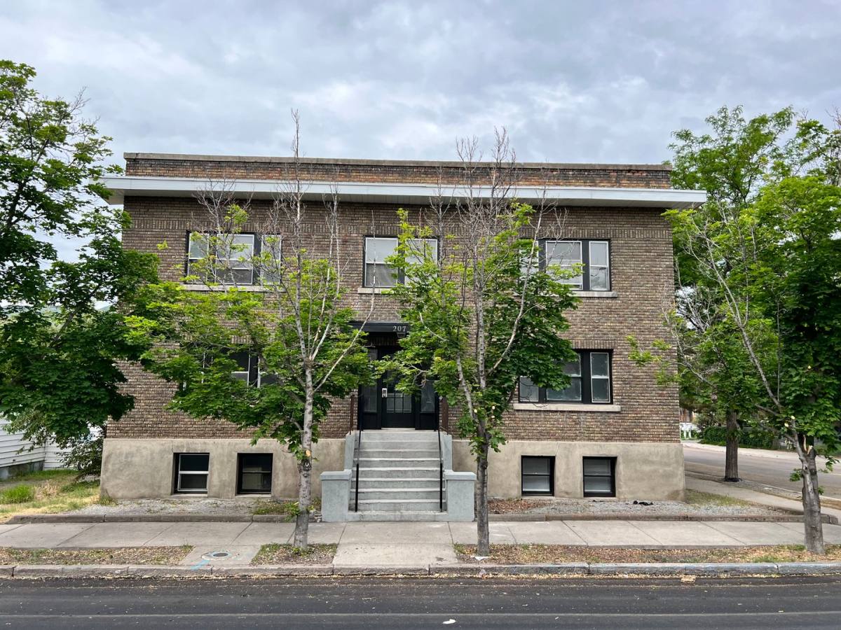 207 S Hayes, Pocatello, ID 83204 - Apartment for Rent