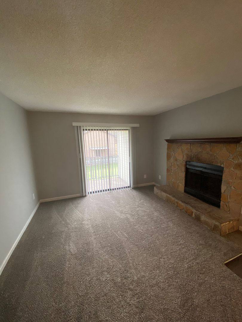 Pinehurst, 3930 Pulaski Pike, Huntsville, AL 35810 - Apartment for Rent - Image 8