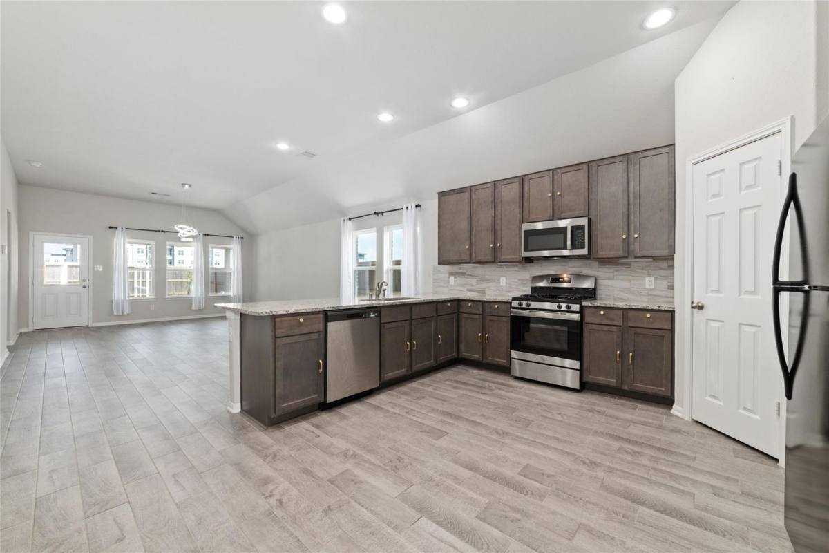 3202 Dawn Redwood Lane, Katy, TX 77449 - House for Rent - Image 5