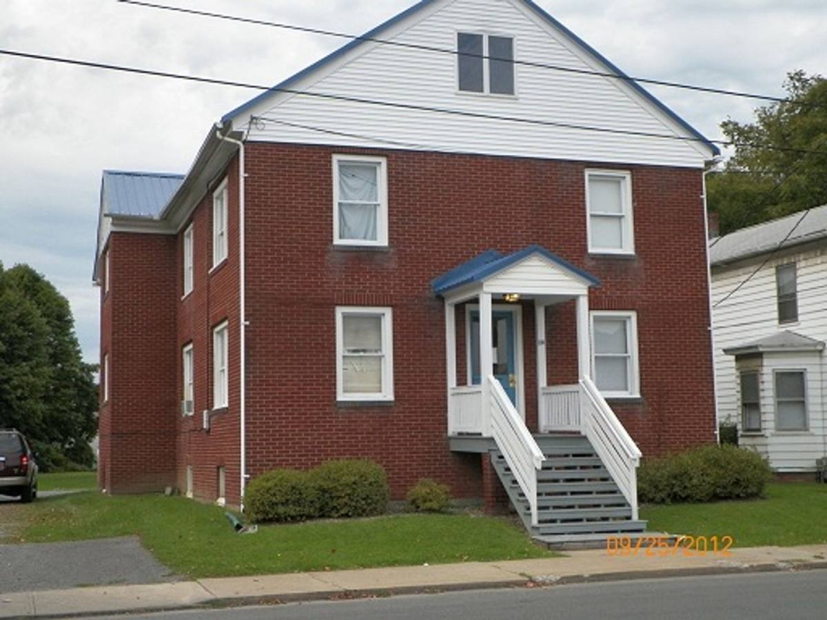 227 E Park St, Lock Haven, PA 17745 - Apartment for Rent - Image 10