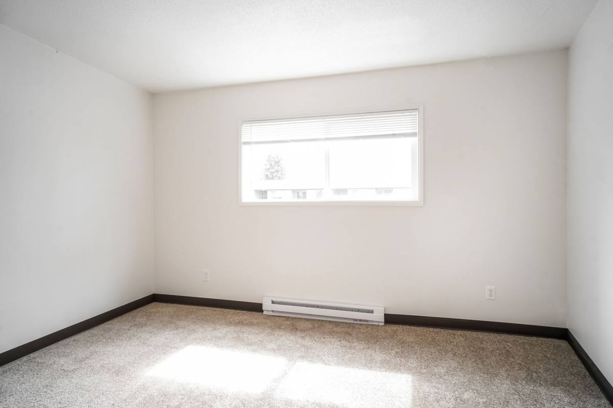 The Riviera, 825 NW 23rd St, Corvallis, OR 97330 - Apartment for Rent - Image 8