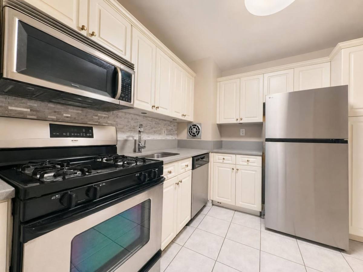 21 Fairview Ave, Tuckahoe, NY 10707 - Apartment for Rent - Image 4