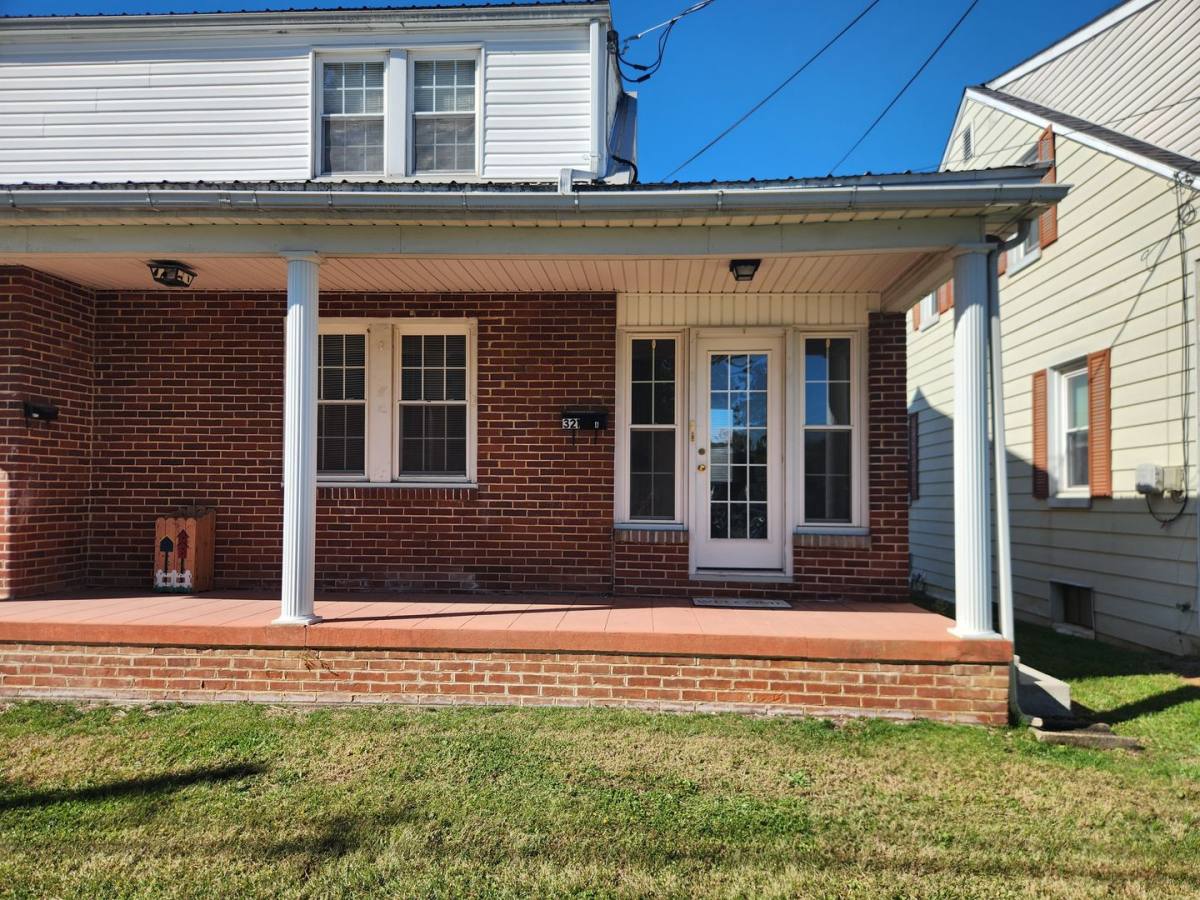 317-321 S Washington St, Greencastle, PA 17225 - Apartment for Rent - Image 10