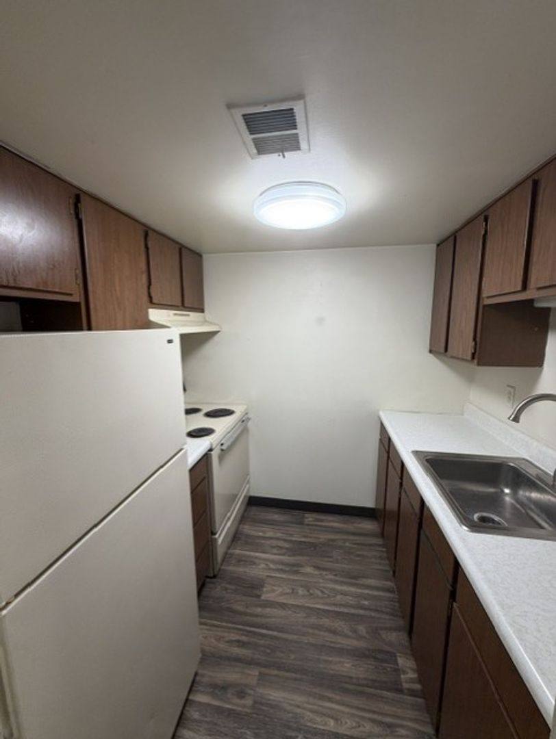 Briercliff, 334 Bascom Ave, Pittsburgh, PA 15214 - Apartment for Rent - Image 4