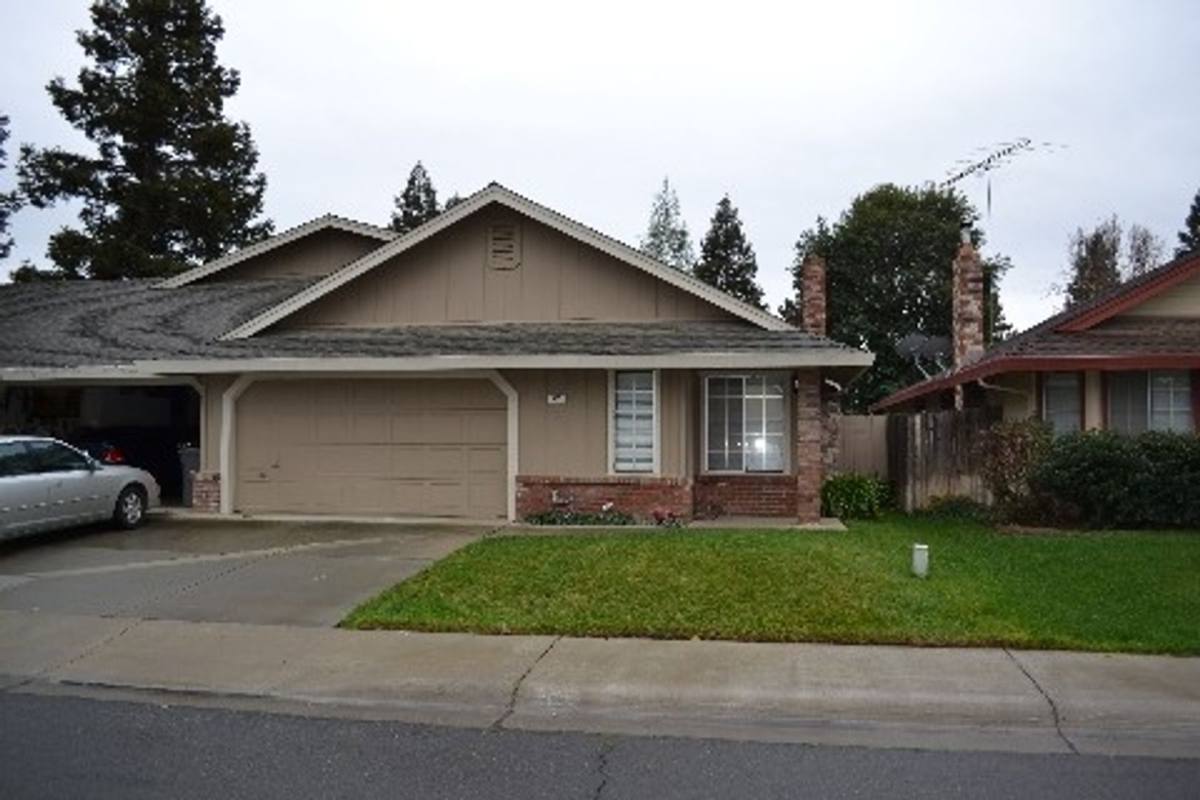 House for rent at 905 Notre Dame Dr, Woodland, CA 95695