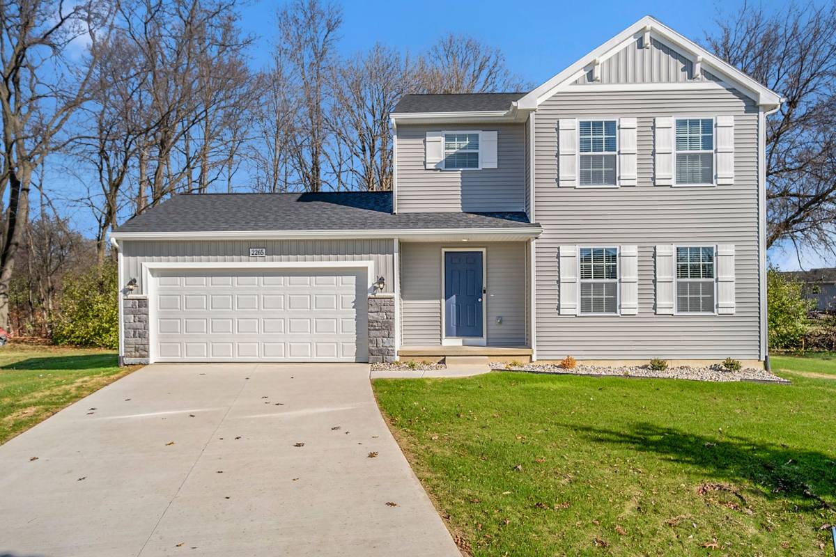 245 Wildflower Dr, Hillsdale, MI 49242 - House for Rent