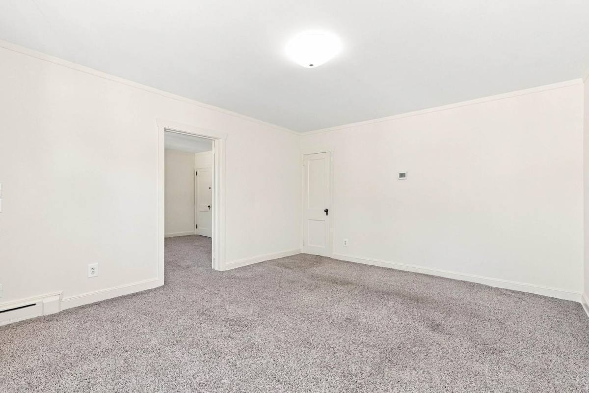 198 N Washington St, Telford, PA 18969 - Apartment for Rent - Image 5