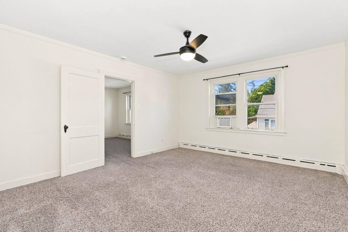 198 N Washington St, Telford, PA 18969 - Apartment for Rent - Image 7