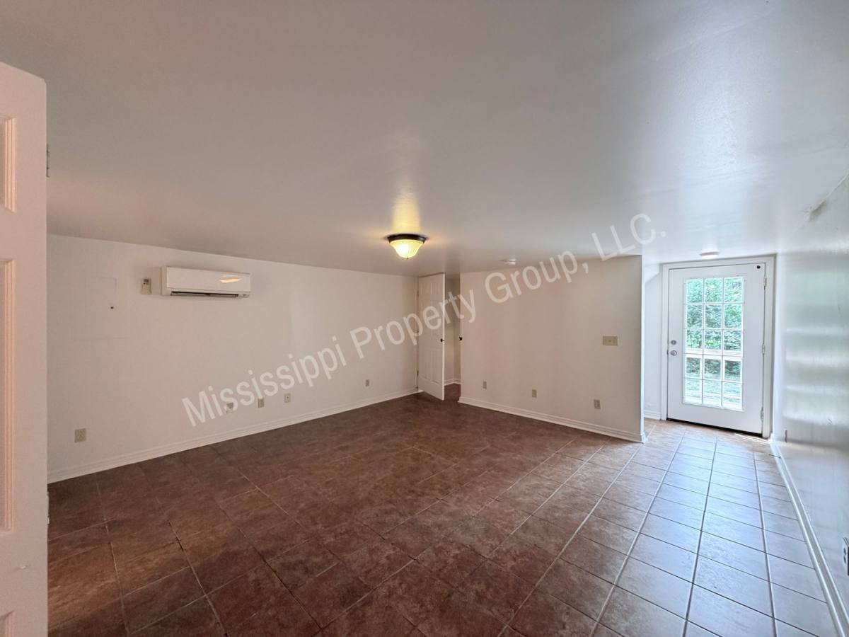 1247 S Lamar Blvd #D, Oxford, MS 38655 - House for Rent - Image 9