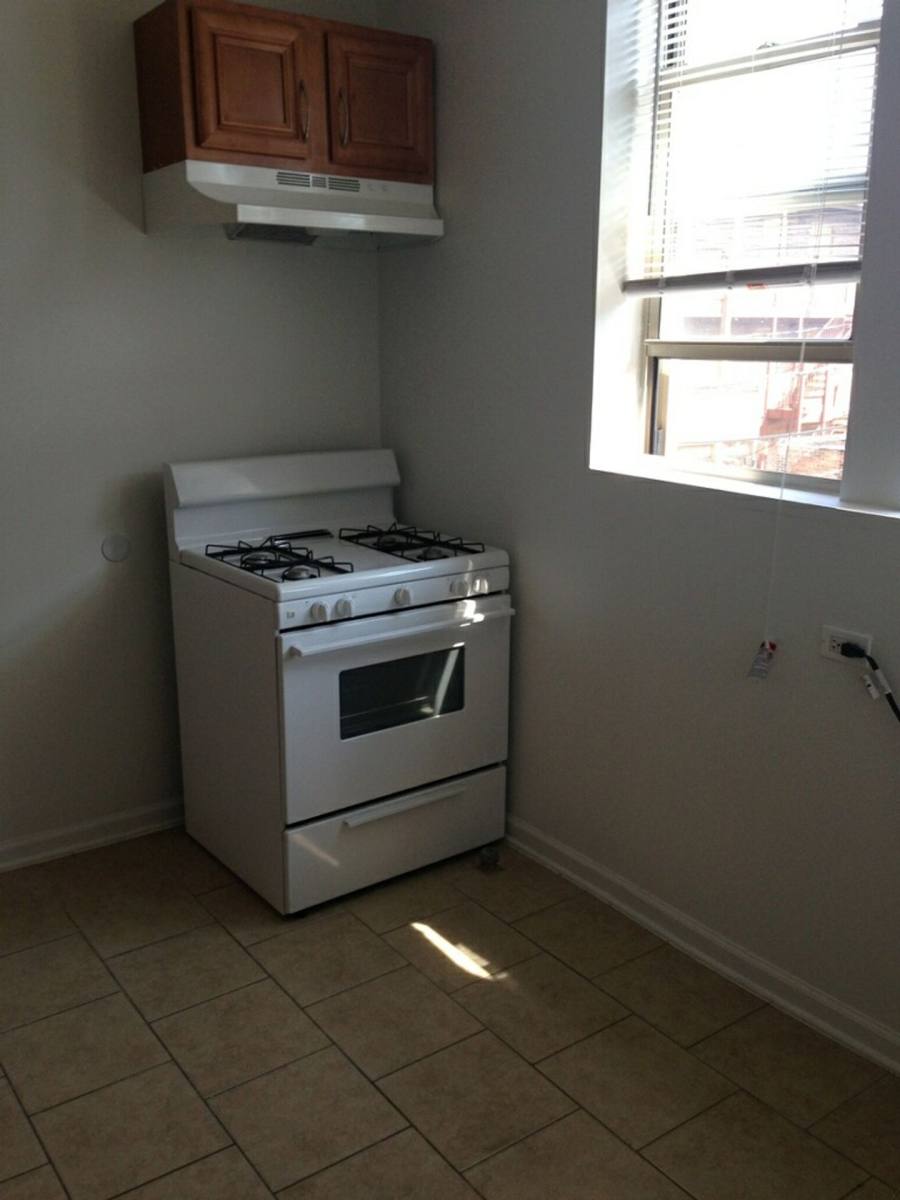 8001 S Marshfield Ave, Chicago, IL 60620 - Apartment for Rent - Image 2