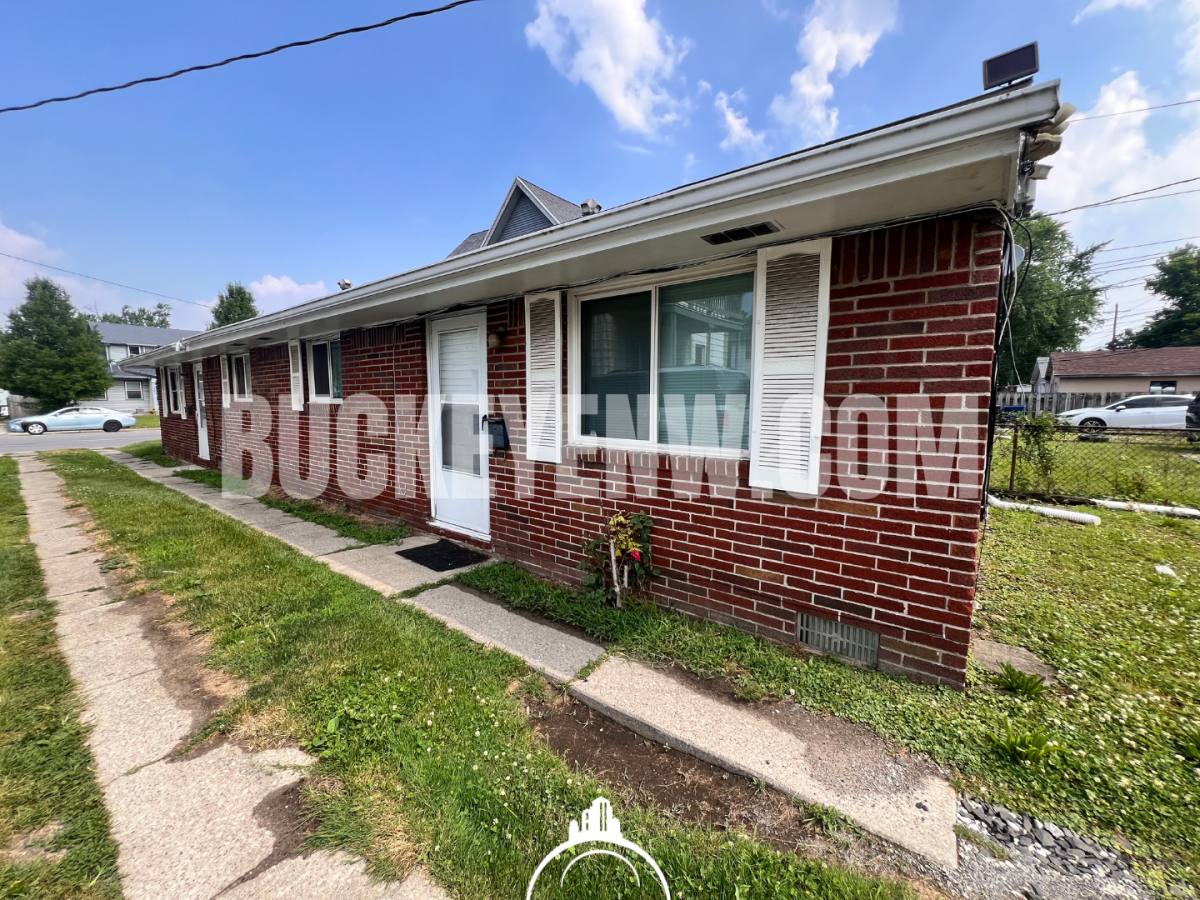 379 S Detroit, Toledo, OH 43609 - Apartment for Rent - Image 1